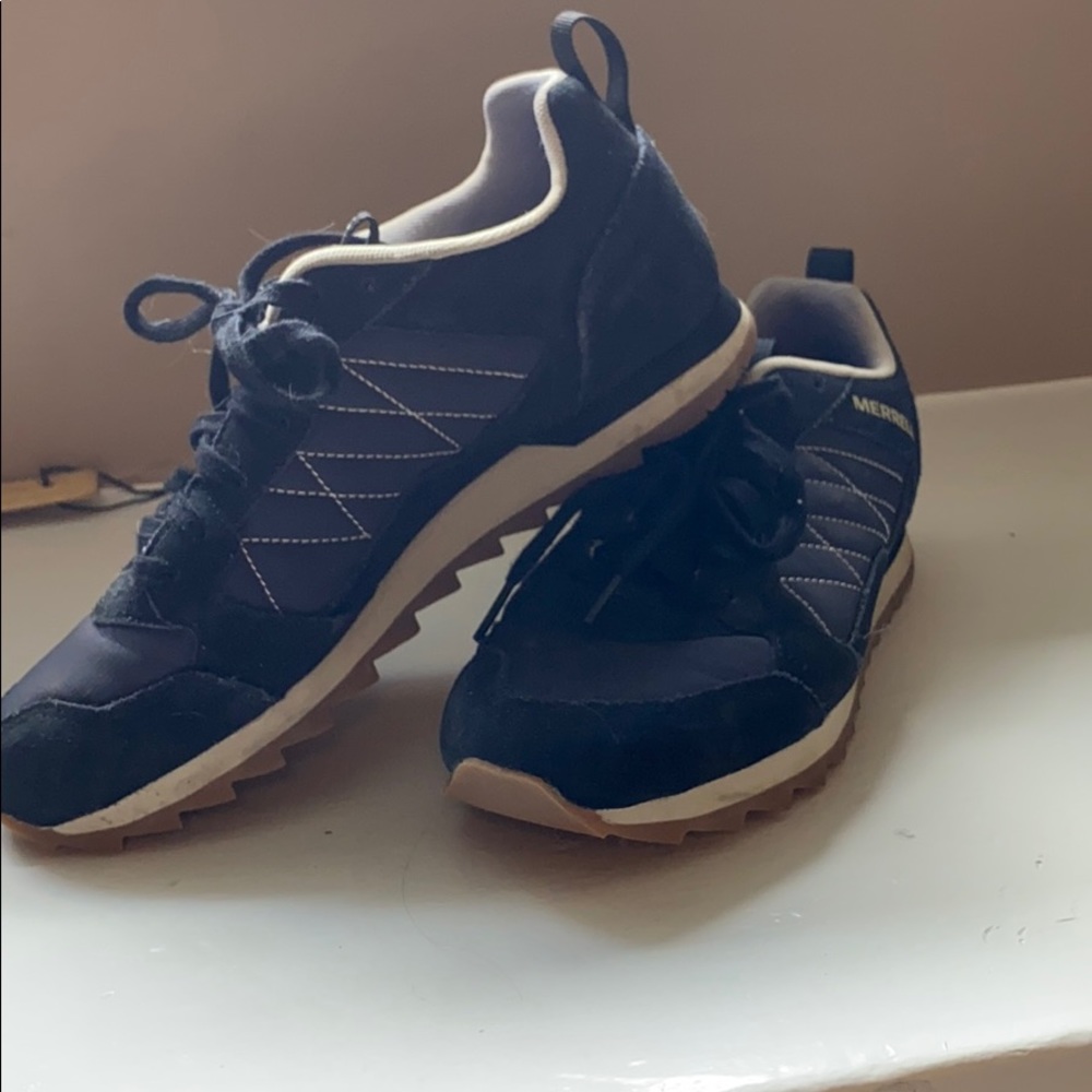Merrill Alpine sneakers